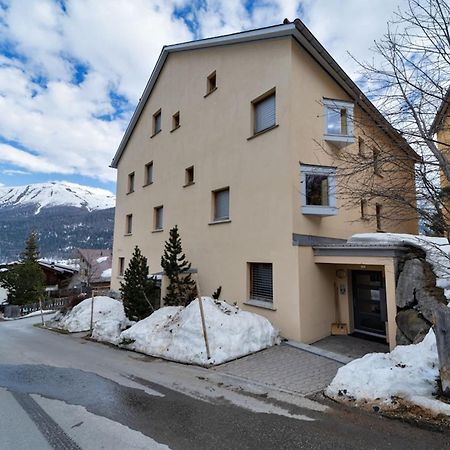 Chesa Ladina - Zuoz Apartment Екстериор снимка