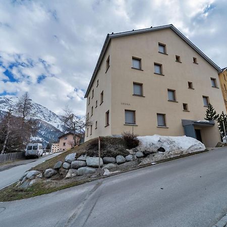 Chesa Ladina - Zuoz Apartment Екстериор снимка