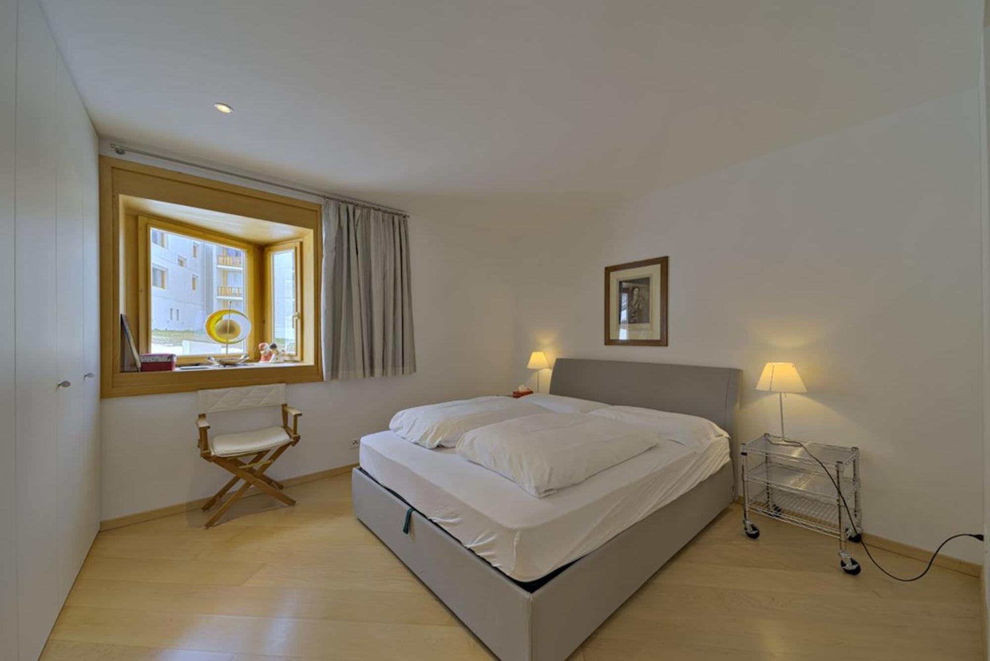 Chesa Ladina - Zuoz Apartment Екстериор снимка